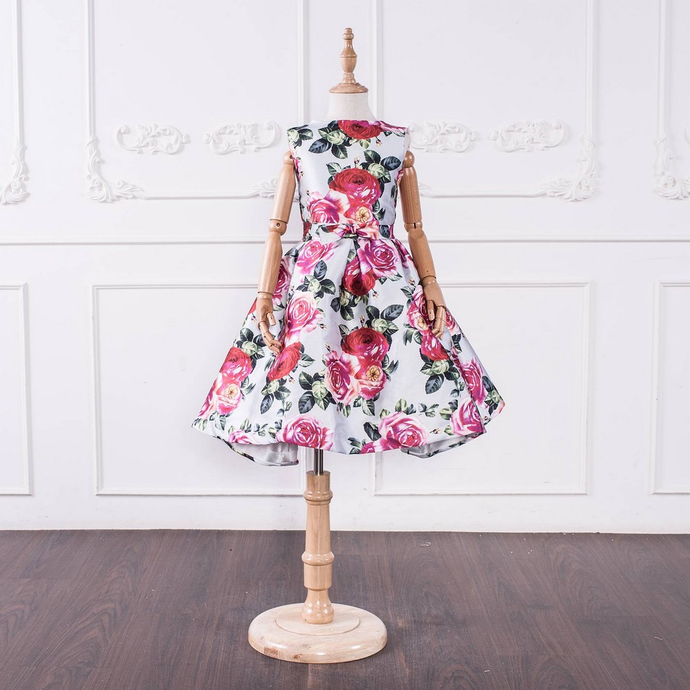 花童禮服,花童服,生日寫真dcard,生日寫真推薦,生日照,生日寫真台北,生日寫真高雄,生日寫真價錢,生日寫真台中,生日寫真拍攝,生日攝影,生日寫真風格,親子生日寫真,專業生日寫真,個人生日寫真